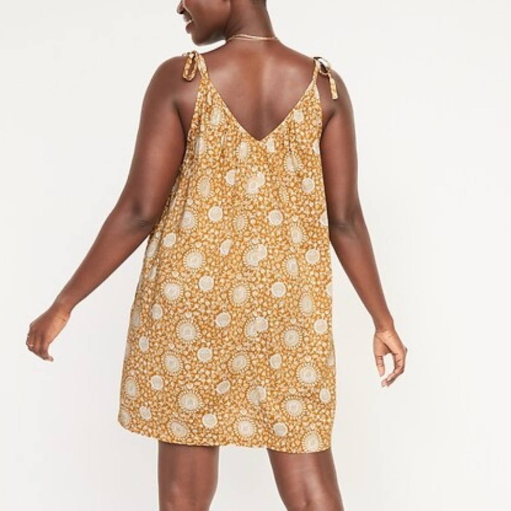 Old Navy- Tie Shoulder Swing Dress with Pockets